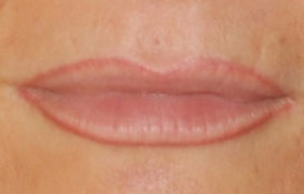 Photos taouage contours levres